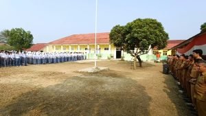 SMK Negeri Blambangan Umpu Gelar Apel Tematik, Angkat Tema Literasi Digital dan Anti KBGO